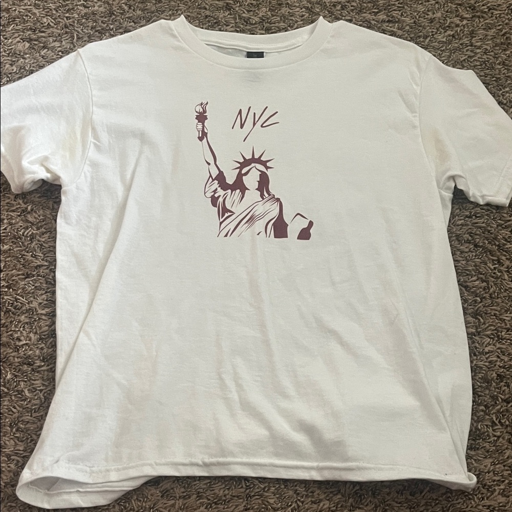 White Short Sleeve Tee with Maroon NYC Statue Graphic
